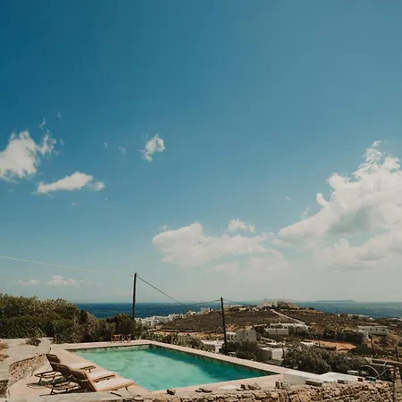 Dinora Villa