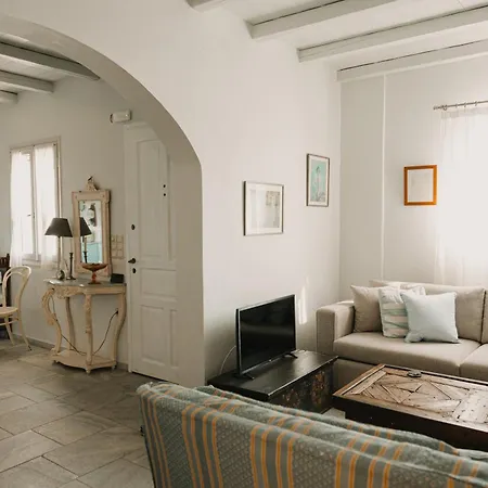 Dinora Stone Villa, Pool & Sea Views In Tinos *