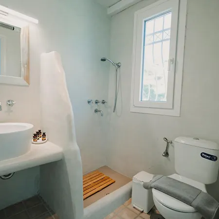Villa Dinora Stone Villa, Pool & Sea Views In Tinos *