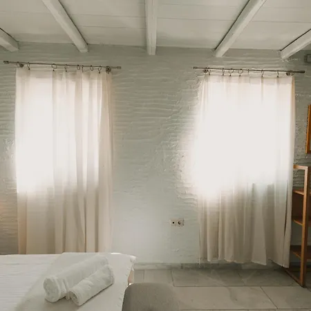 Dinora Stone Villa, Pool & Sea Views In Tinos Agios Ioannis (Tinos)