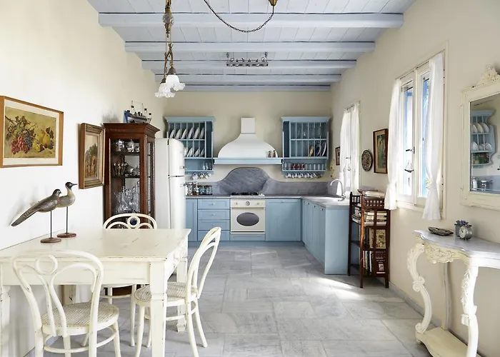 Dinora Agios Ioannis (Tinos)