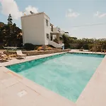 Villa Dinora *