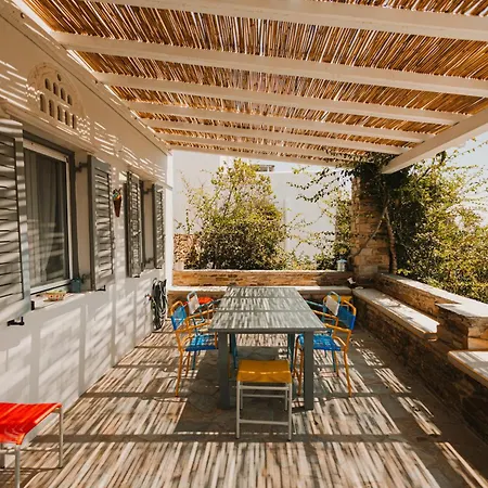 Dinora Agios Ioannis (Tinos)