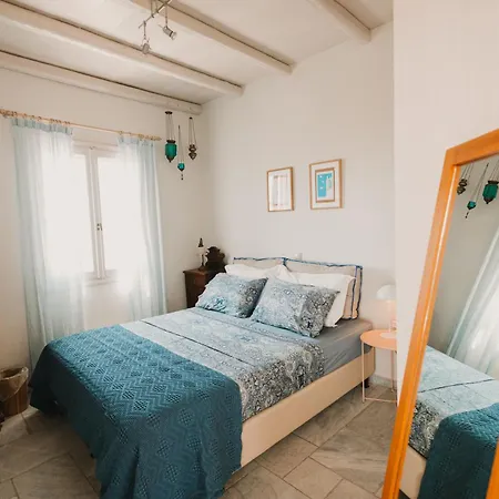 Dinora Agios Ioannis (Tinos)