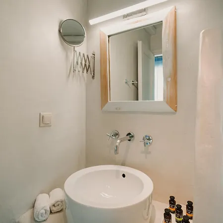 Dinora Stone Villa, Pool & Sea Views In Tinos Villa *